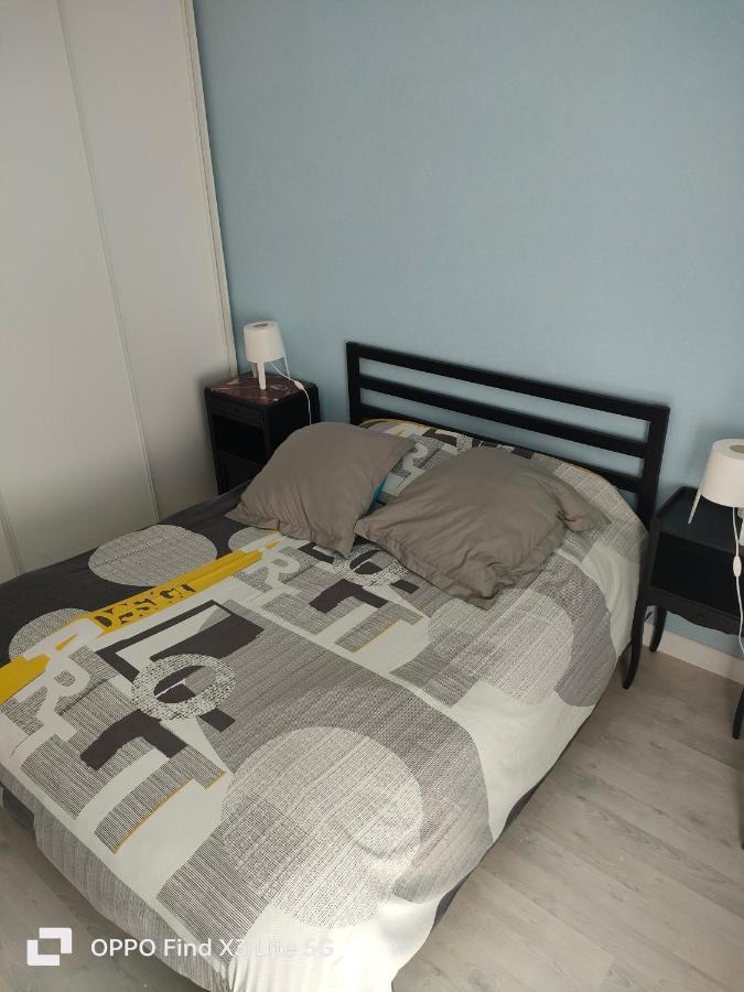 Appart La Percep La Tour d'Auvergne Bagian luar foto